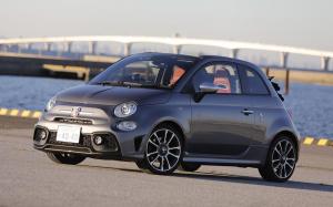 Abarth 595C Turismo 2017 года (JP)